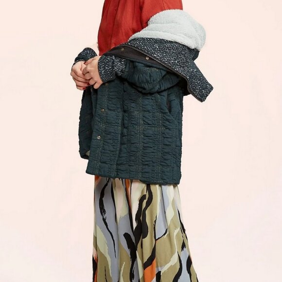 HISHKA coat by Melow Design - Picture 3 of 5